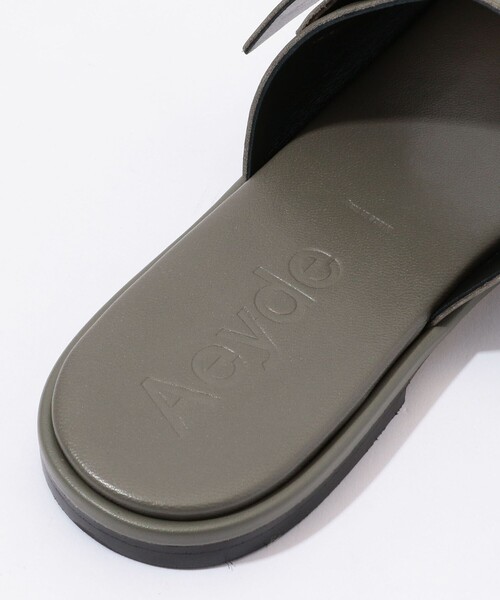 TOMORROWLAND （トゥモローランド）の「Aeyde TONYA スライダーサンダル（サンダル・レディース・ベージュ/グリーン・38/37/36）」の6枚目の写真