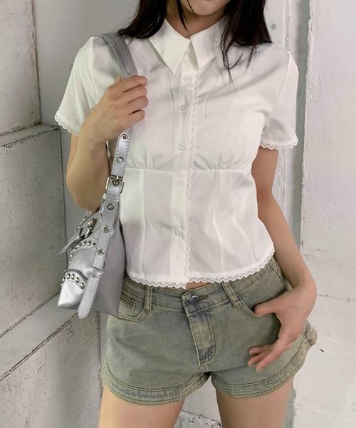 lilful(リルフル)の「【ネクタイ付き】コンパクトパフスリーブレースブラウス スカラップレース(シャツ/ブラウス・レディース・ホワイト・M/L)」の5枚目の写真