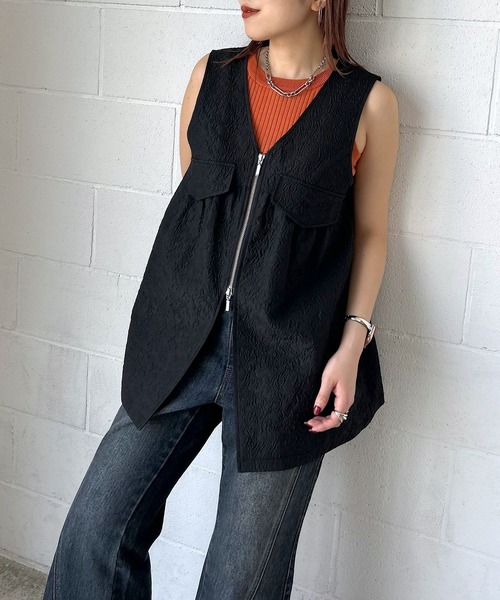 PAGEBOY（ページボーイ）の「【WEB限定】DAILY ZIPロングベスト（ベスト・レディース・チャコールグレー/ブラック・FREE）」の18枚目の写真