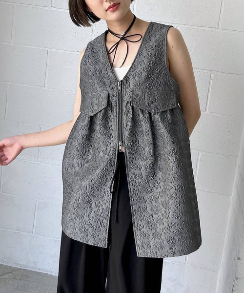 PAGEBOY（ページボーイ）の「【WEB限定】DAILY ZIPロングベスト（ベスト・レディース・チャコールグレー/ブラック・FREE）」の12枚目の写真