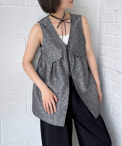 PAGEBOY（ページボーイ）の「【WEB限定】DAILY ZIPロングベスト（ベスト・レディース・チャコールグレー/ブラック・FREE）」の13枚目の写真