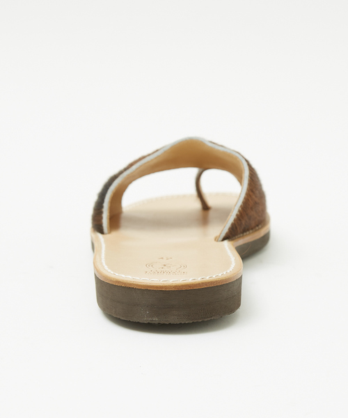 La Botte Gardiane（ラボッタガルディエーヌ）の「【LA BOTTE GARDIANE / ラ ボッタ ガルディエーヌ 】ハラコサンダル（サンダル・メンズ・ブラウン・41/42/43）」の4枚目の写真