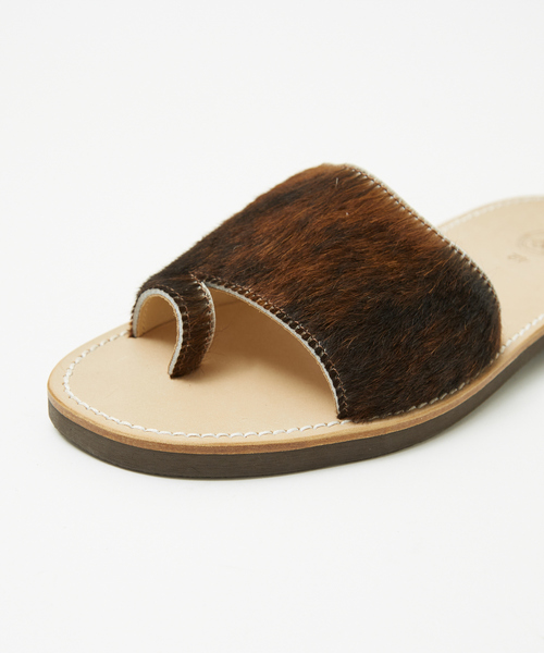 La Botte Gardiane（ラボッタガルディエーヌ）の「【LA BOTTE GARDIANE / ラ ボッタ ガルディエーヌ 】ハラコサンダル（サンダル・メンズ・ブラウン・41/42/43）」の9枚目の写真