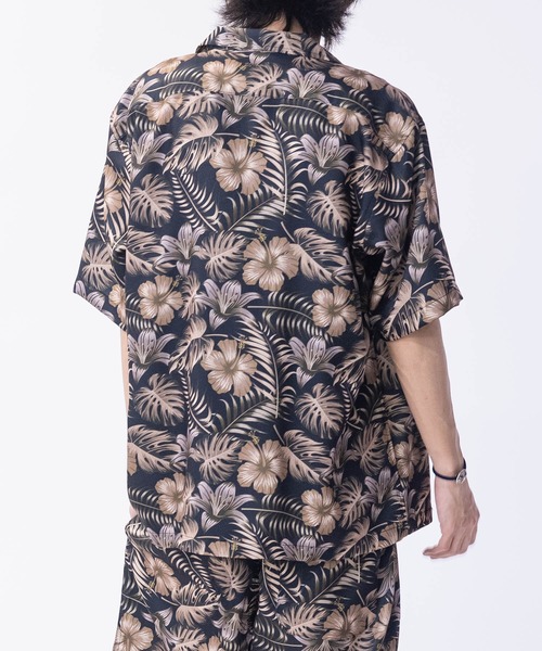 JOHN'S CLOSET(ジョンズクローゼット)の「【3】とろみジョーゼット マルチパターン 総柄レギュラーカラーシャツ ストレッチ/接触冷感/吸水速乾/UVカット/新色追加(シャツ/ブラウス・メンズ・その他1/その他2/その他3/その他5/その他4/その他6/その他7/その他8・MEDIUM/LARGE/X-LARGE)」の20枚目の写真