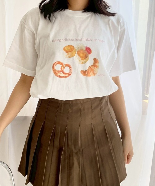 cuorequal(クオレコール)の「パン好き半袖Tシャツ(Tシャツ/カットソー・レディース・ホワイト・MEDIUM)」の1枚目の写真