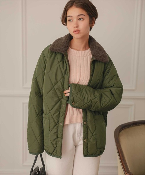 配色襟付きキルティングジャケット（ダウンジャケット/コート