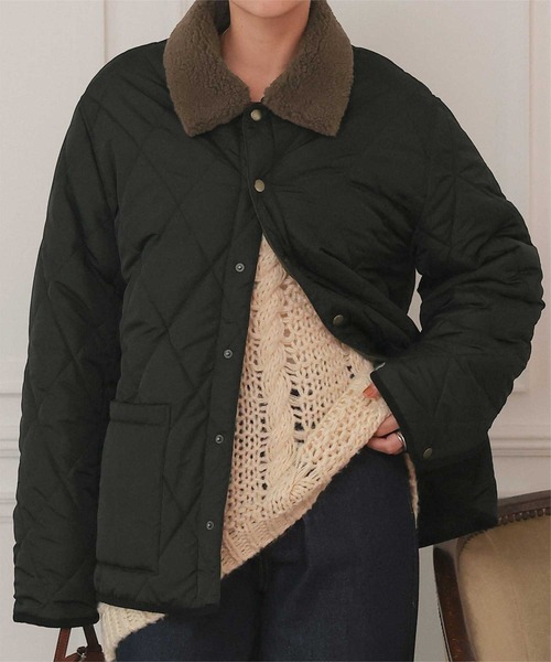 titivate（ティティベイト）の「配色襟付きキルティングジャケット（ダウンジャケット/コート・レディース・ブラック/カーキ/アイボリー・FREE）」の8枚目の写真