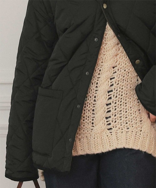 titivate（ティティベイト）の「配色襟付きキルティングジャケット（ダウンジャケット/コート・レディース・ブラック/カーキ/アイボリー・FREE）」の19枚目の写真