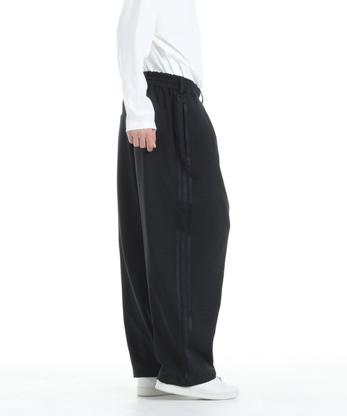 Y-3（ワイスリー）の「Y-3 SPORT UNIFORM TRACK PANT（その他パンツ・メンズ・ブラック・SMALL/X-SMALL/X-LARGE/LARGE/MEDIUM）」の2枚目の写真