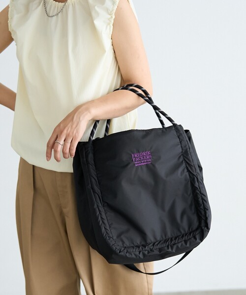 FREAK'S STORE(フリークスストア)の「FREDRIK PACKERS × FREAK'S STORE/フレドリックパッカーズ TAM L【限定展開】/2WAYバッグ/ペアレンツバッグ(ショルダーバッグ・レディース・レオパード/ブラック・ONE SIZE)」の4枚目の写真