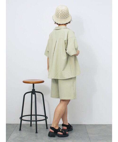ehka sopo(エヘカソポ)の「イージーショートパンツ(その他パンツ・レディース・グリーン/ベージュ/グレー・F)」の10枚目の写真