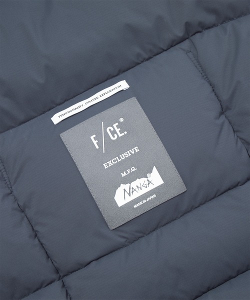 F/CE. （エフシーイー）の「F/CE. FT DOWN SCARF / エフシーイー  エフライト ダウンスカーフ（マフラー・メンズ・ネイビー/ブラック/アイボリー・FREE）」の9枚目の写真