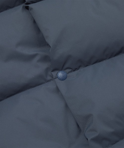 F/CE. （エフシーイー）の「F/CE. FT DOWN SCARF / エフシーイー  エフライト ダウンスカーフ（マフラー・メンズ・ネイビー/ブラック/アイボリー・FREE）」の8枚目の写真