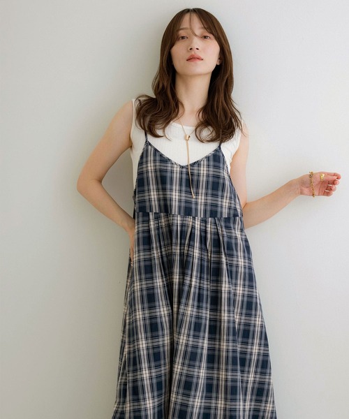 NOAHL(ノアル)の「【NOAHL】2wayチェック柄キャミソールワンピース(ワンピース・レディース・ブラック系/ネイビー系・S/M)」の21枚目の写真
