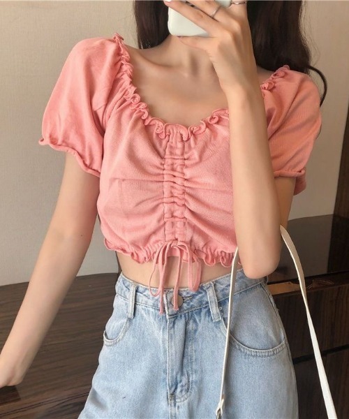 SHEENA(シーナ)の「【2way】フロントドロストメロウフリルニットトップス(Tシャツ/カットソー・レディース・イエロー/ラベンダー/ホワイト/ピンク/ブラック/ライトブルー・M)」の9枚目の写真