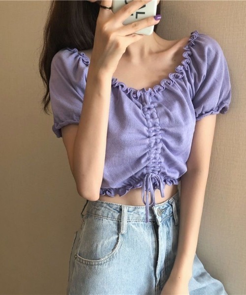 SHEENA(シーナ)の「【2way】フロントドロストメロウフリルニットトップス(Tシャツ/カットソー・レディース・イエロー/ラベンダー/ホワイト/ピンク/ブラック/ライトブルー・M)」の17枚目の写真