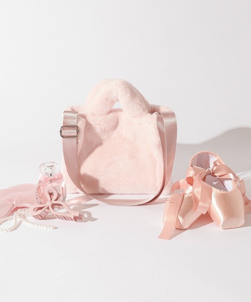 JILL by JILL STUART（ジルバイジルスチュアート）の「◇フラッフィートート’25（トートバッグ・レディース・ブルー/ホワイト/グリーン/ピンク/ベージュ・FREE）」の21枚目の写真