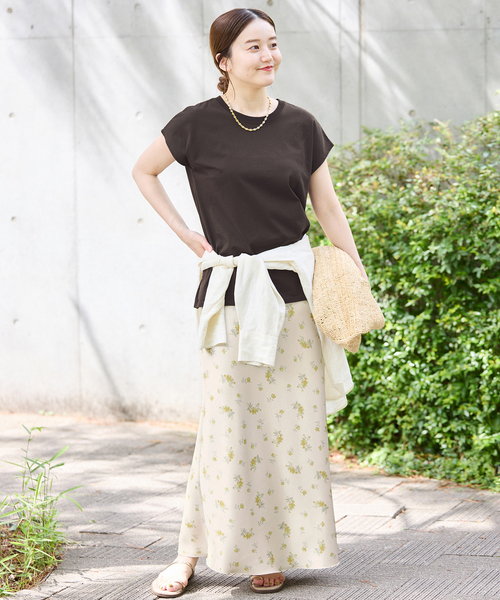 極美品✨IENA ラウンドテールプルオーバー 白 カットソー 追加4》ラウンドテールプルオーバー（Tシャツ／カットソー