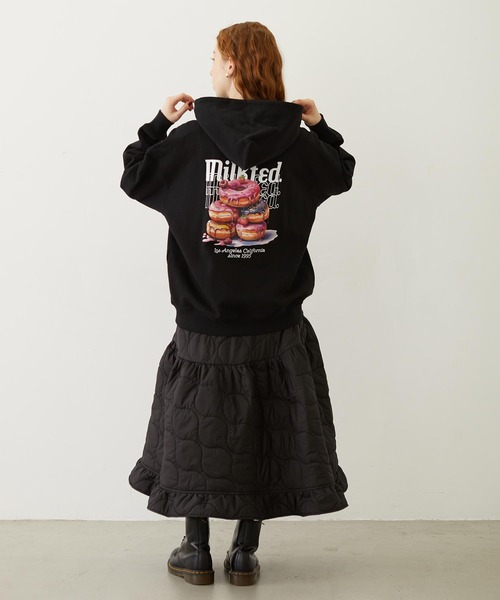 MILKFED. (ミルクフェド) TOP LOGO SWEAT HOODIE MILKFED.（ミルクフェド）の「COPPER LOGO PATCH SWEAT HOODIE