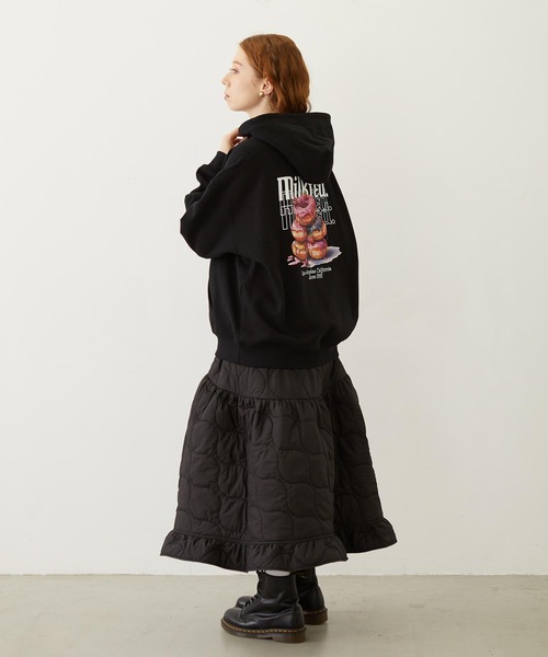MILKFED.(ミルクフェド)の「DONUTS LOGO SWEAT HOODIE(パーカー・レディース・オフホワイト/ライトブルー/ブラック・M/L)」の9枚目の写真