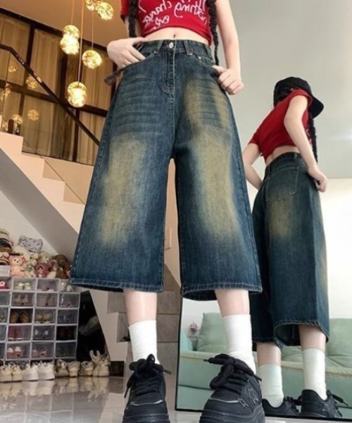 yuue' ( wear )（ユーイ）の「ウォッシュ加工バギーハーフデニムパンツ（デニムパンツ・レディース・ブラック/ブルー系その他/ブルー/ホワイト/ライトブルー・L/M/S）」の13枚目の写真