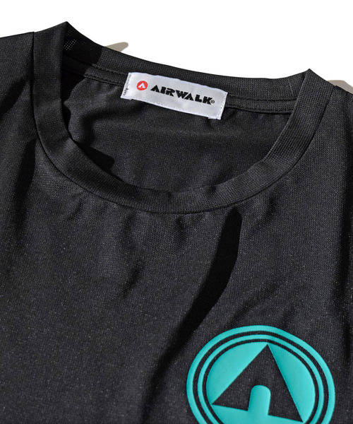 ELDORESO（エルドレッソ）の「ELDORESO×Airwalk-1 Tee（Tシャツ/カットソー・メンズ・ブラック/ホワイト・SMALL/MEDIUM/X-SMALL）」の3枚目の写真