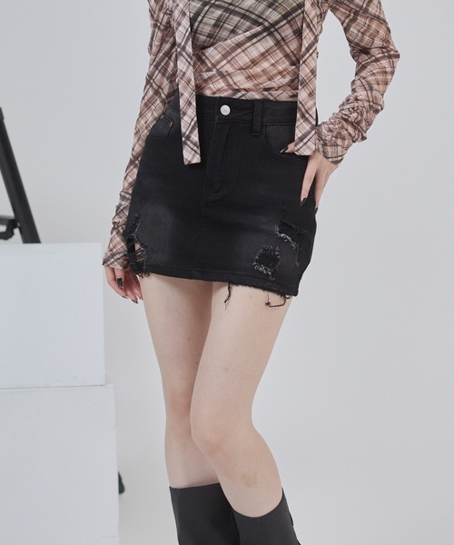 ENVYM(アンビー)の「クラッシュデニムミニスカ―ト(デニムスカート・レディース・ブラック/ブルー・MEDIUM/SMALL)」の14枚目の写真