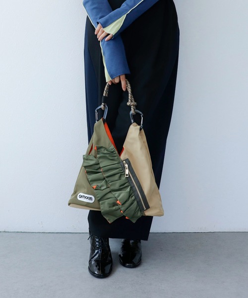 Cepica（セピカ）の「【RISLEY×OUTDOOR PRODUCTS 】miniバイカラートライアングルフリルバッグ（トートバッグ・レディース・ブラック/ベージュ・FREE）」の16枚目の写真