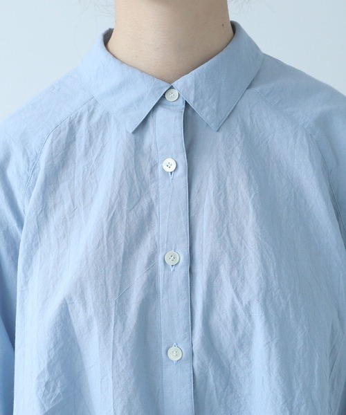 bulle de savon（ビュルデサボン）の「《early spring》コットン/シルク ローン ラグランシャツ（シャツ/ブラウス・レディース・サックスブルー/アイボリー・FREE）」の14枚目の写真