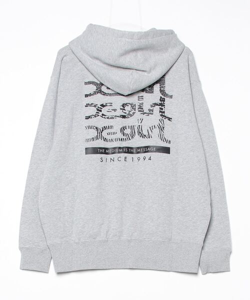 X-girl（エックスガール）の「GEOMETRIC MILLS LOGO SWEAT HOODIE（パーカー・レディース・ブラック/アッシュ/グリーン・S/M）」の22枚目の写真