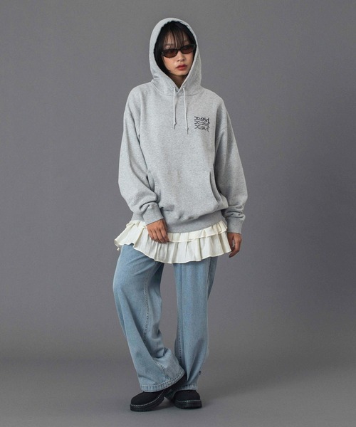 X-girl（エックスガール）の「GEOMETRIC MILLS LOGO SWEAT HOODIE（パーカー・レディース・ブラック/アッシュ/グリーン・S/M）」の18枚目の写真