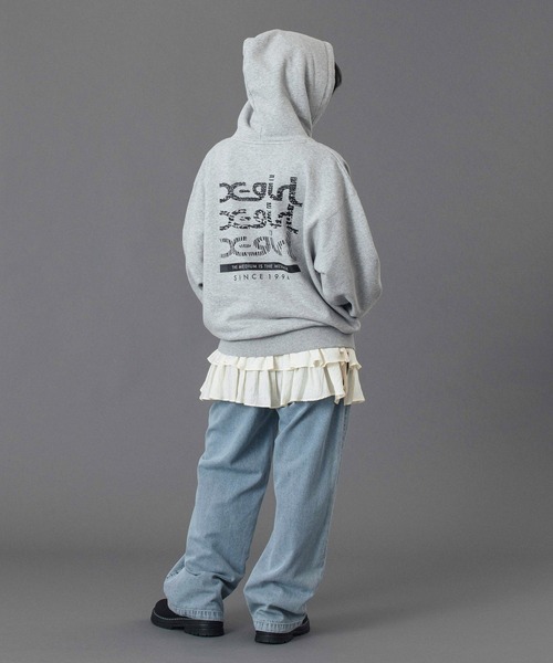 X-girl（エックスガール）の「GEOMETRIC MILLS LOGO SWEAT HOODIE（パーカー・レディース・ブラック/アッシュ/グリーン・S/M）」の4枚目の写真