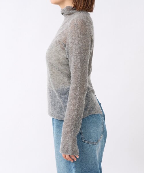 RIVE DROITE（リヴドロワ）の「【柔らかく滑らかな肌触り】カシミヤ混ウールシアータートルニット（ニット/セーター・レディース・ブラック/グレー/オフホワイト・FREE）」の9枚目の写真