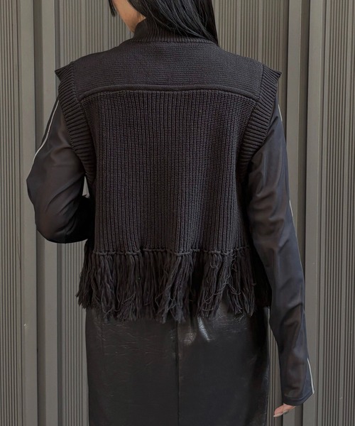 &g'aime（アンジェム）の「【&g'aime】フリンジニットベスト　Fringe Knit Vest（ニット/セーター・レディース・アイボリー/ブラック/チャコールグレー・FREE）」の20枚目の写真