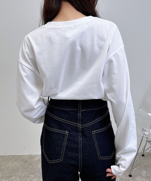 INGNI(イング)の「ニュースペーパープリントロングTシャツ(Tシャツ/カットソー・レディース・ブラウン/オフホワイト/チャコールグレー・M)」の12枚目の写真