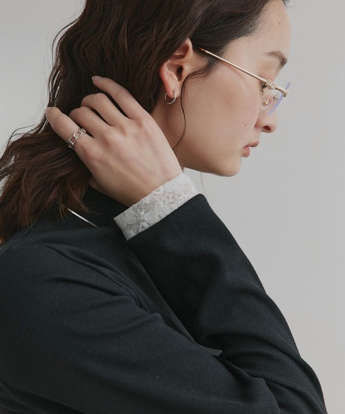 ad thie(アドティエ)の「配色アソートスリーブ ハイネックトップス(Tシャツ/カットソー・レディース・チャコールグレー/チャコールグレー×ブラック/ブラウン系1/ブラウン系2/グレー系1/グレー系2/ブラック系1/ブラック系2/カーキ系1/カーキ系2/ホワイト系1/ホワイト系2/ブラック系3/ブルー系1/ピンク系1/ピンク系2/ホワイト系3/ブルー系2・MEDIUM/LARGE/LL)」の7枚目の写真