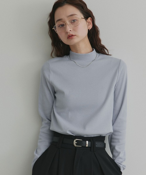 ad thie(アドティエ)の「配色アソートスリーブ ハイネックトップス(Tシャツ/カットソー・レディース・チャコールグレー/チャコールグレー×ブラック/ブラウン系1/ブラウン系2/グレー系1/グレー系2/ブラック系1/ブラック系2/カーキ系1/カーキ系2/ホワイト系1/ホワイト系2/ブラック系3/ブルー系1/ピンク系1/ピンク系2/ホワイト系3/ブルー系2・MEDIUM/LARGE/LL)」の15枚目の写真