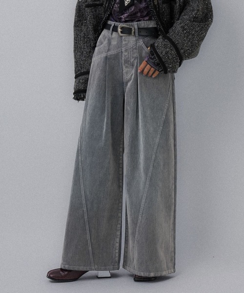 HARE（ハレ）の「フロッキーデニムワイドパンツ(HARE)（デニムパンツ・レディース・ブラック/グレー/レッド・FREE）」の8枚目の写真