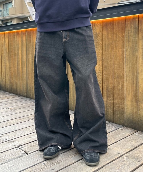 ALAND(エーランド)の「【UNISEX】ALAND/デニムツータックパンツ(デニムパンツ・レディース・ブラック/ブルー・LARGE/SMALL)」の13枚目の写真