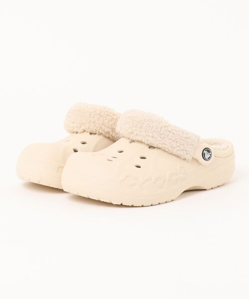 crocs(クロックス)の「《crocs》バヤ ラインドファズストラップクロッグ(サンダル・メンズ・ブラック/ホワイト系その他・22.0cm/23.0cm/24.0cm/25.0cm)」の2枚目の写真