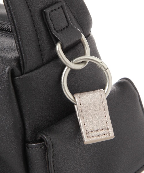 studio CLIP（スタディオクリップ）の「からだよろこぶサイドポケットショルダーバッグ（ショルダーバッグ・レディース・アイボリー/ブラック/カーキ・FREE）」の17枚目の写真