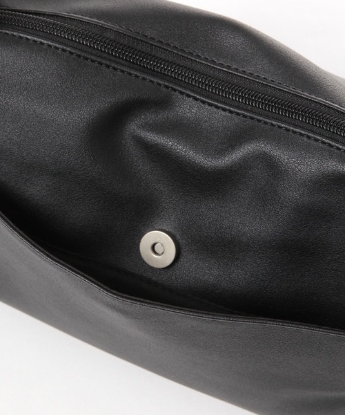 studio CLIP（スタディオクリップ）の「からだよろこぶサイドポケットショルダーバッグ（ショルダーバッグ・レディース・アイボリー/ブラック/カーキ・FREE）」の19枚目の写真