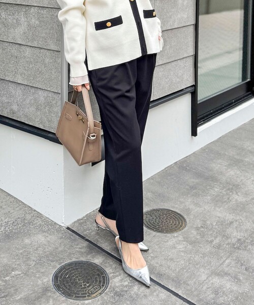 NOLLEY’S(ノーリーズ)の「ウォッシャブル裏起毛イージーテーパードパンツ(その他パンツ・レディース・チャコールグレー/グレー/ブラック・38/36/34)」の2枚目の写真