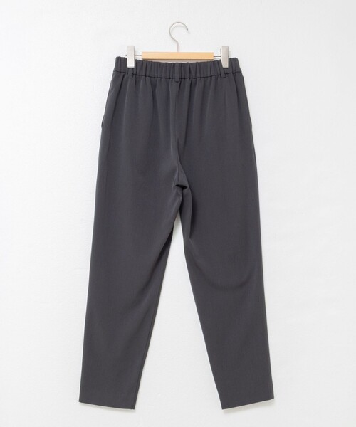 NOLLEY’S(ノーリーズ)の「ウォッシャブル裏起毛イージーテーパードパンツ(その他パンツ・レディース・チャコールグレー/グレー/ブラック・38/36/34)」の11枚目の写真