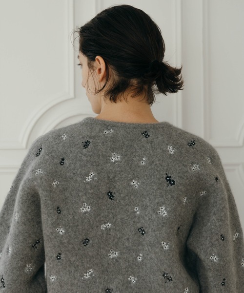 レディース フラワー エンブロイダリー ニット フラワーエンブロイダリーニットトップス(ニット)｜トップス｜emmi