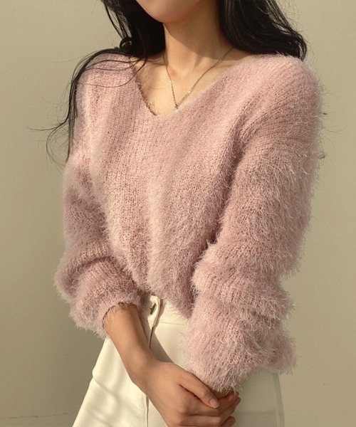 Miniministore(ミニミニストア)の「モヘア調ニット Vネックシャギートップス(ニット/セーター・レディース・グレー/ホワイト/ピンク/ブルー/ブラック・FREE)」の1枚目の写真