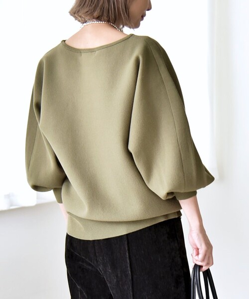 quaranciel(カランシエル)の「quaranciel:〈手洗い可能〉ダブルフェイス ボートネック パフ ニット プルオーバー(ニット/セーター・レディース・パープル/カーキ/ブラック・ONE SIZE)」の14枚目の写真
