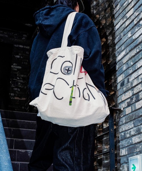 ALAND（エーランド）の「POT／Doodle Big Bag（バックパック/リュック・レディース・アイボリー・FREE）」の7枚目の写真