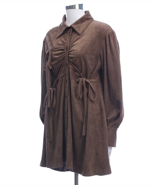 clear（クリア）の「フェイクスエードリボンシャツワンピース[着回し力抜群 ガーリー]≪AW新作≫（ワンピース・レディース・アイボリー・F）」の6枚目の写真