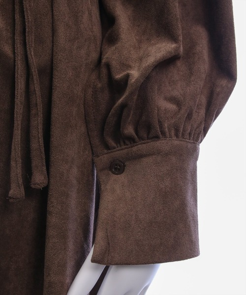 clear（クリア）の「フェイクスエードリボンシャツワンピース[着回し力抜群 ガーリー]≪AW新作≫（ワンピース・レディース・アイボリー・F）」の11枚目の写真